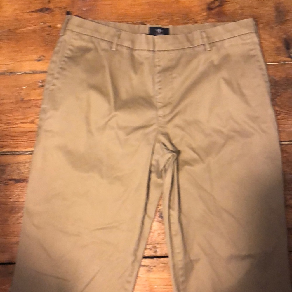 Dockers Classic Fit Khaki Pants W40/L32